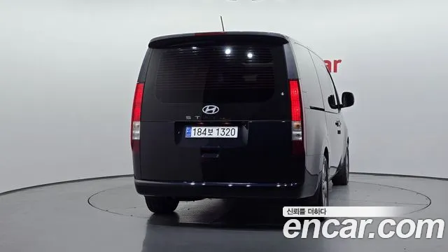 Hyundai Staria Staria Tourer 9 мест — Фото автомобиля 3