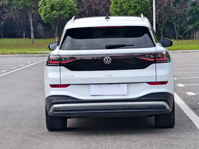 Volkswagen ID.6 X — Фото автомобиля 7