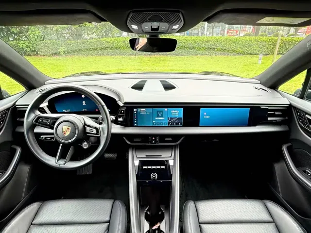Porsche Macan EV — Фото автомобиля 7