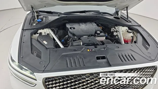 Genesis GV70 2.5T Бензин AWD — Фото автомобиля 6