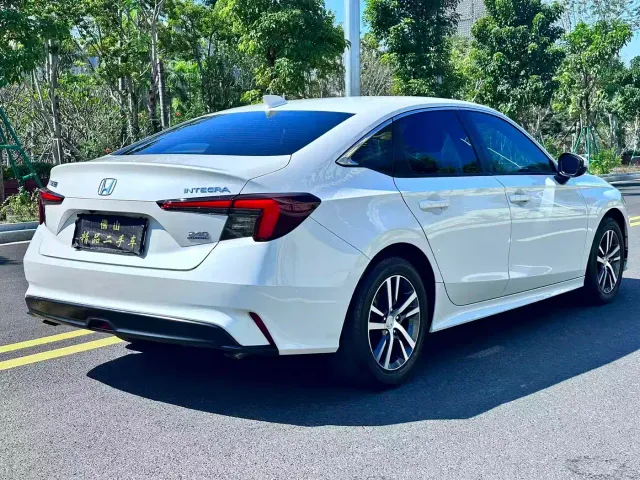 Honda Integra — Фото автомобиля 6