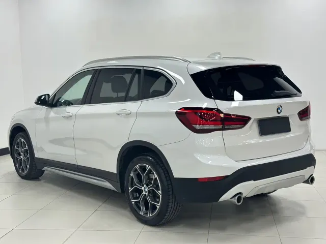 BMW X1 — Фото автомобиля 6