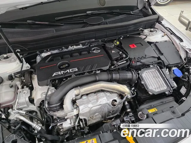 Mercedes-Benz GLB-Class — Фото автомобиля 6