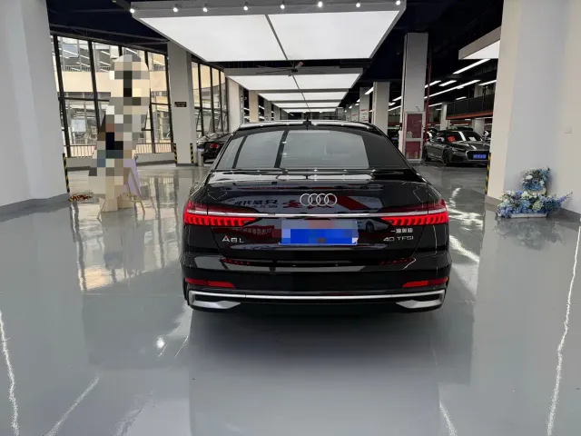 Audi A6L — Фото автомобиля 14