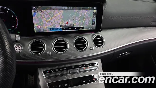 Mercedes-Benz E-Class W213 — Фото автомобиля 14