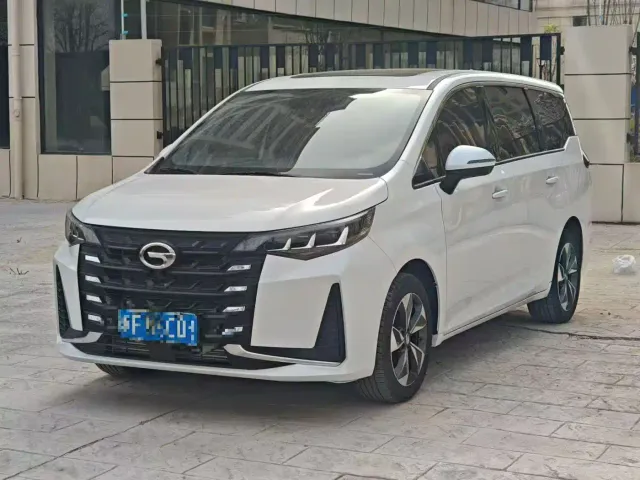 GAC Trumpchi M6 — Фото автомобиля 3