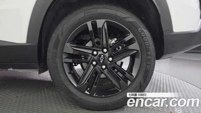 Chevrolet Trax — Фото автомобиля 6