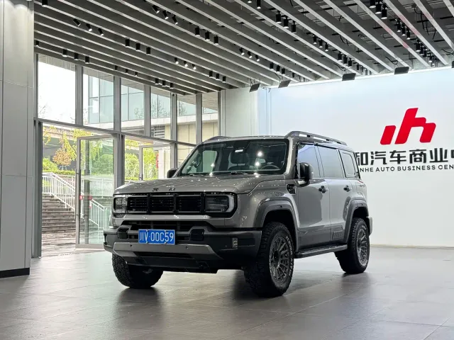Фотография автомобиля — BAIC BJ40