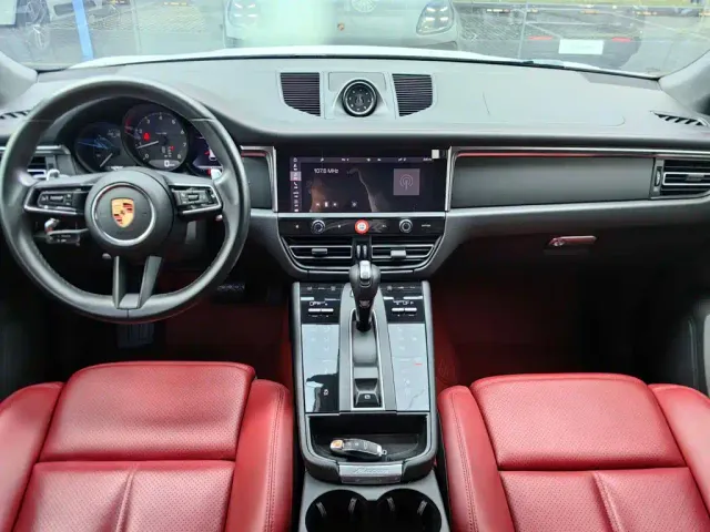 Porsche Macan — Фото автомобиля 7