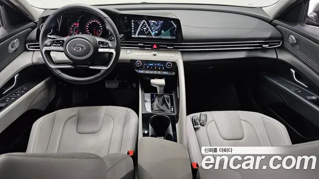 Hyundai AVANTE Avante (CN7) — Фото автомобиля 6