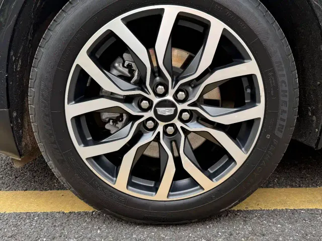 Cadillac XT5 — Фото автомобиля 15