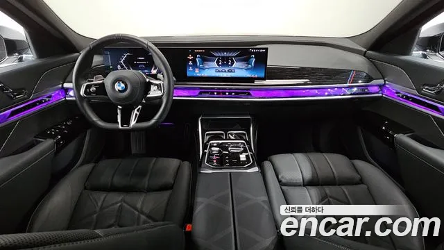 BMW 7-Series — Фото автомобиля 7