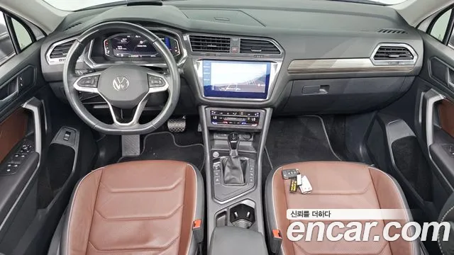 Volkswagen Tiguan — Фото автомобиля 7