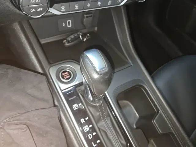 Nissan Sylphy — Фото автомобиля 13