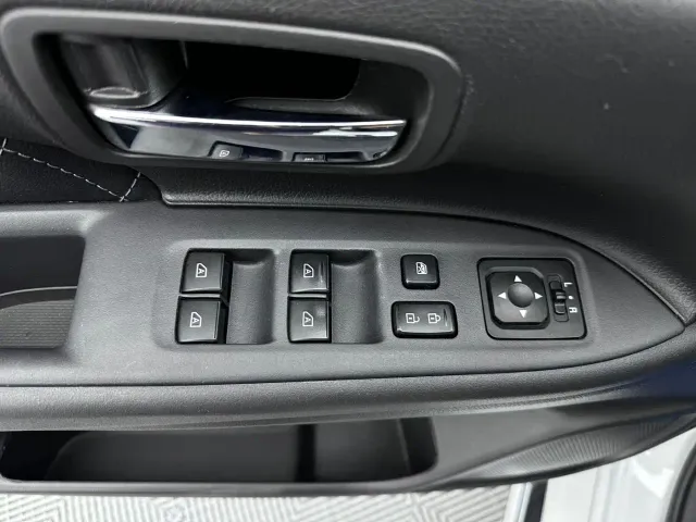 Mitsubishi Outlander — Фото автомобиля 18
