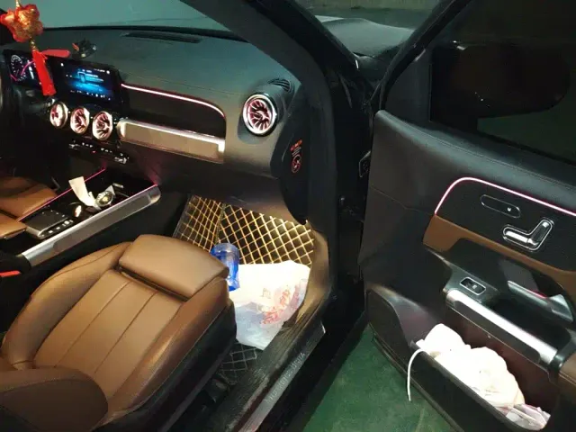 Mercedes-Benz GLB-Class — Фото автомобиля 19