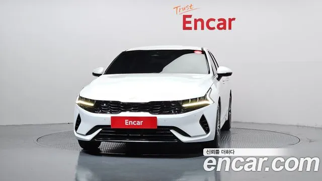 Kia K5 Noblesse — Фото автомобиля 3