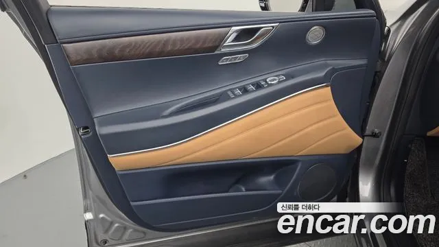 Genesis GV80 — Фото автомобиля 13