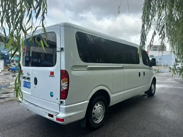 Maxus Xintu V80 — Фото автомобиля 9