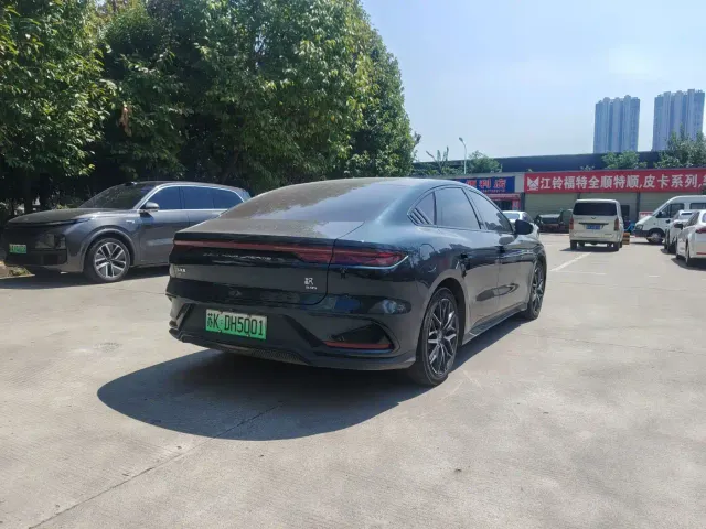 BYD Han — Фото автомобиля 11
