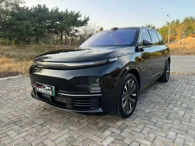 Фотография автомобиля — Li Auto L7