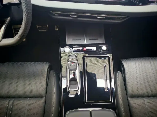 Audi A6L — Фото автомобиля 11