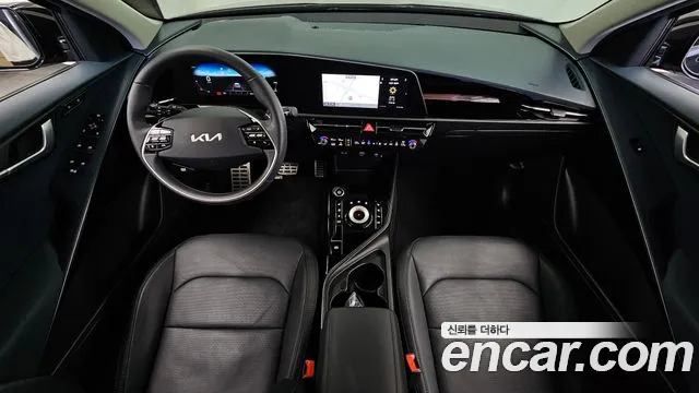 Kia Niro Niro (New) — Фото автомобиля 10