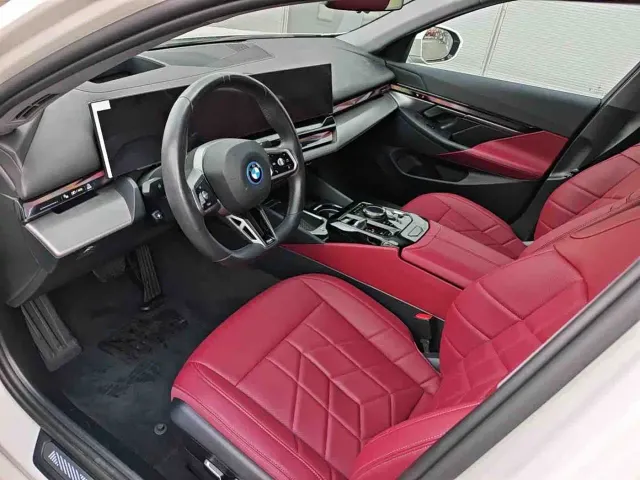 BMW i5 — Фото автомобиля 8