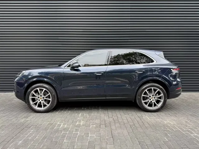 Porsche Cayenne — Фото автомобиля 2