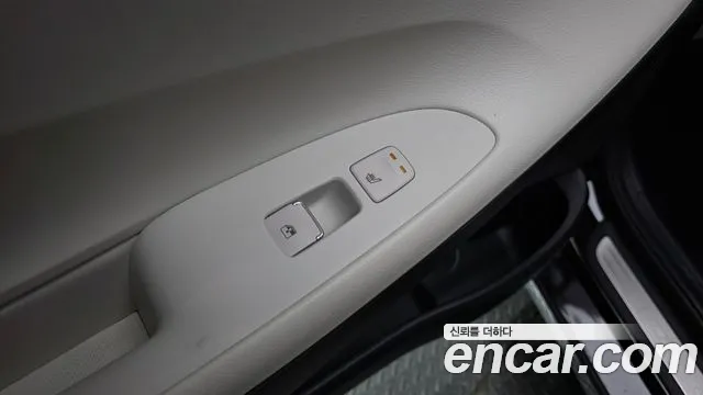 Hyundai Grandeur Grandeur (New) Hybrid — Фото автомобиля 19