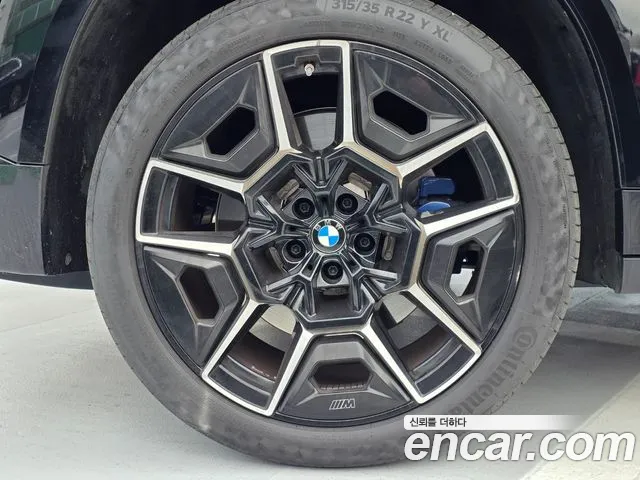 BMW XM G09 — Фото автомобиля 6