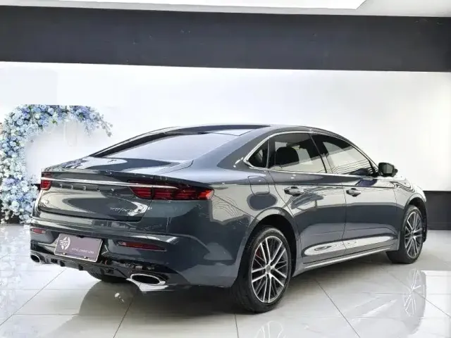 Geely Xingrui — Фото автомобиля 9