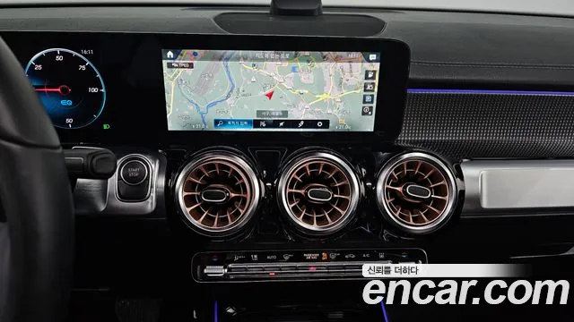 Mercedes-Benz EQB X243 — Фото автомобиля 14