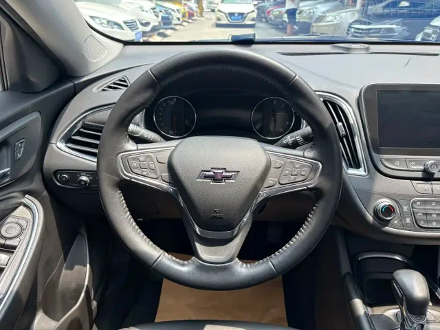 Chevrolet Malibu XL — Фото автомобиля 14