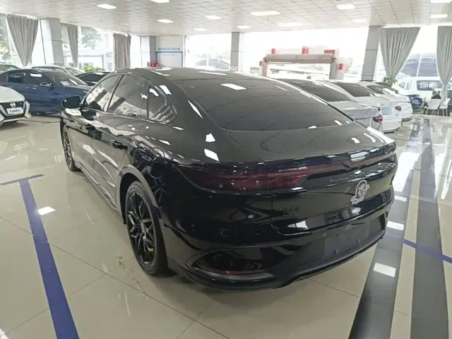BYD Han — Фото автомобиля 4