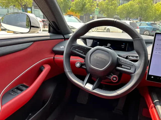 Xiaomi SU7 — Фото автомобиля 17