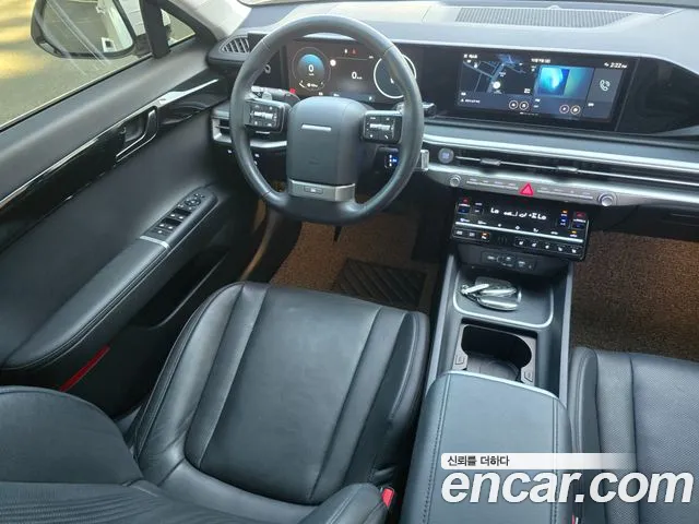 Hyundai Grandeur GN7 — Фото автомобиля 10