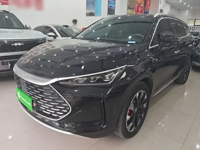 Фотография автомобиля — BYD Tang