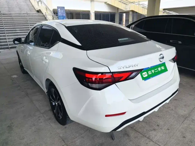Nissan Sylphy — Фото автомобиля 4