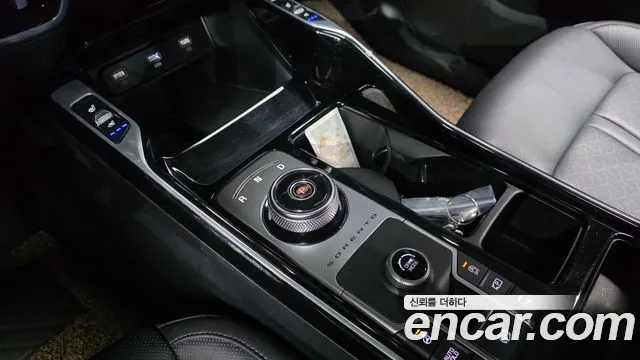 Kia Sorento Sorento 4-е поколение Бензин 2.5T 2WD — Фото автомобиля 9