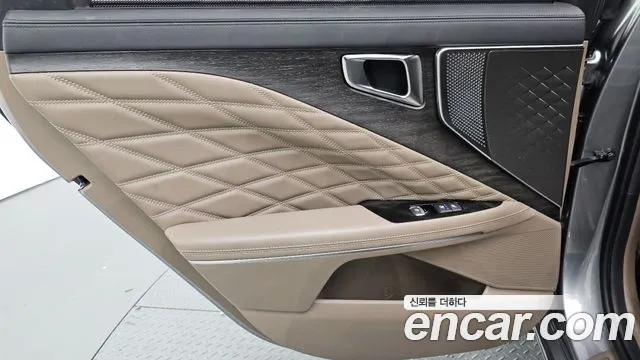 Kia K8 — Фото автомобиля 14