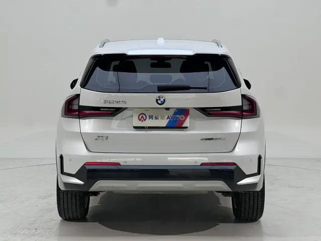 BMW X1 — Фото автомобиля 5