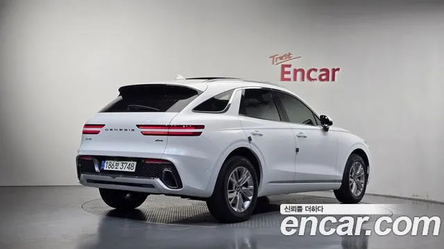 Genesis GV70 — Фото автомобиля 2
