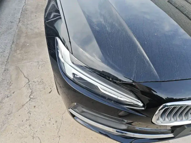 Volvo S90 — Фото автомобиля 10