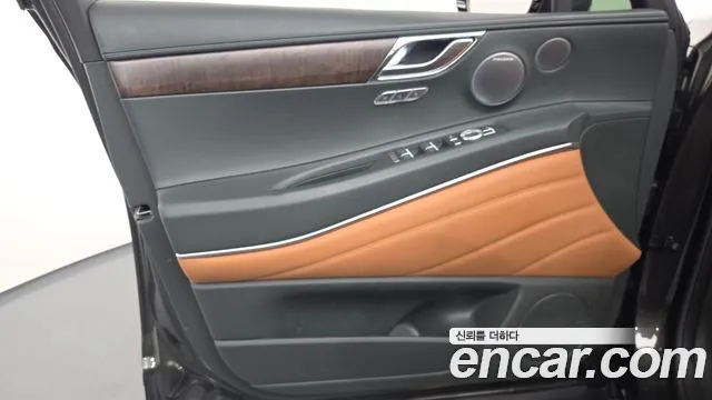Genesis GV80 — Фото автомобиля 13