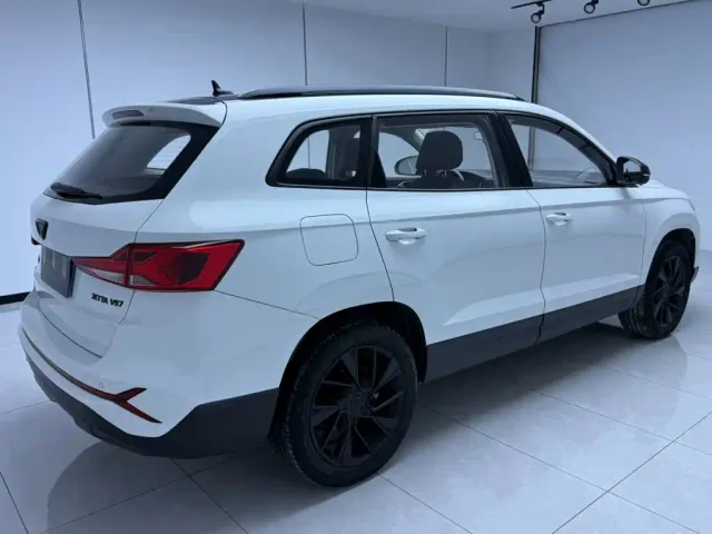 Jetta VS7 — Фото автомобиля 4