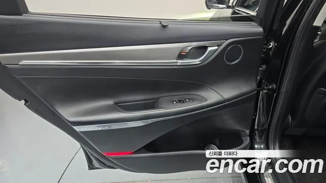 Hyundai Grandeur (New) Hybrid — Фото автомобиля 14