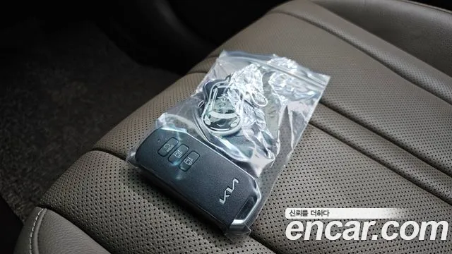 Kia K8 Hybrid — Фото автомобиля 22