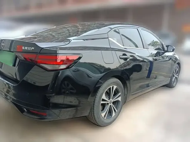 Nissan Sylphy 2023 1.6L CVT Deluxe Edition — Фото автомобиля 6