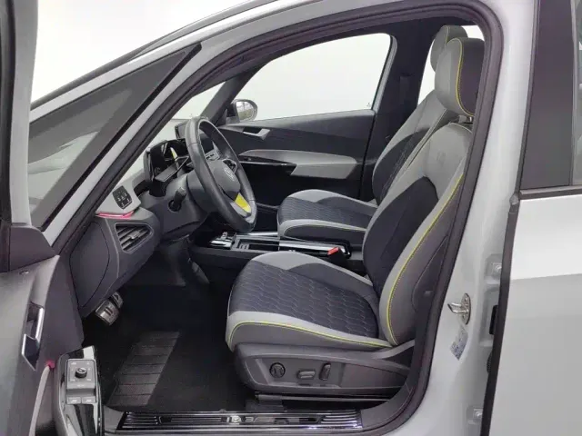 Volkswagen ID.3 — Фото автомобиля 10